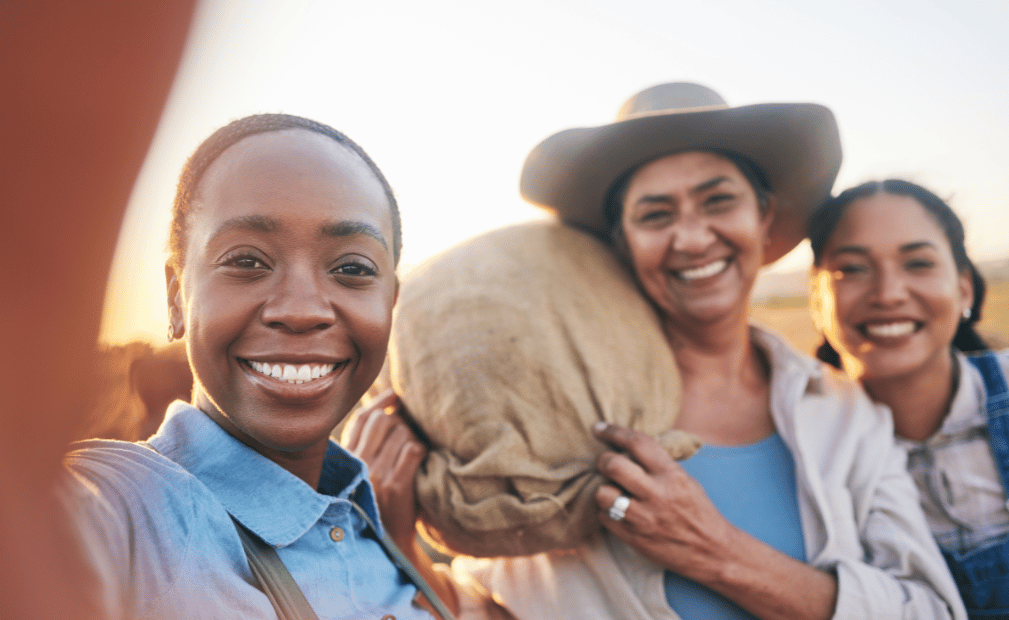 A family that is happy because everyone understands the role of an estate administrator vs. executor and they worked with a professional.