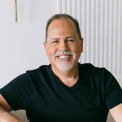 Photo of Julio Gonzalez